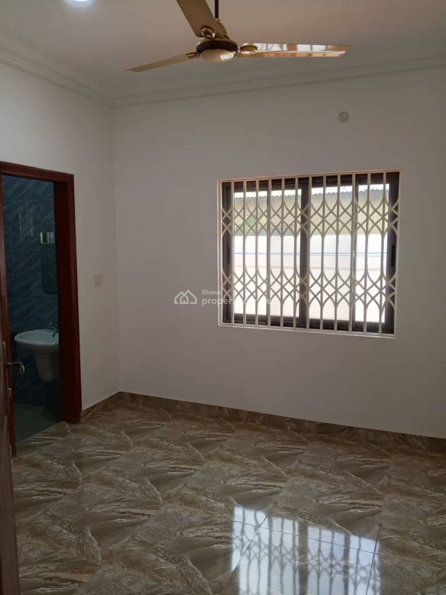 3 Bedroom House, Spintex Community 17, Accra Metropolitan, Accra, Detached Bungalow for Sale
