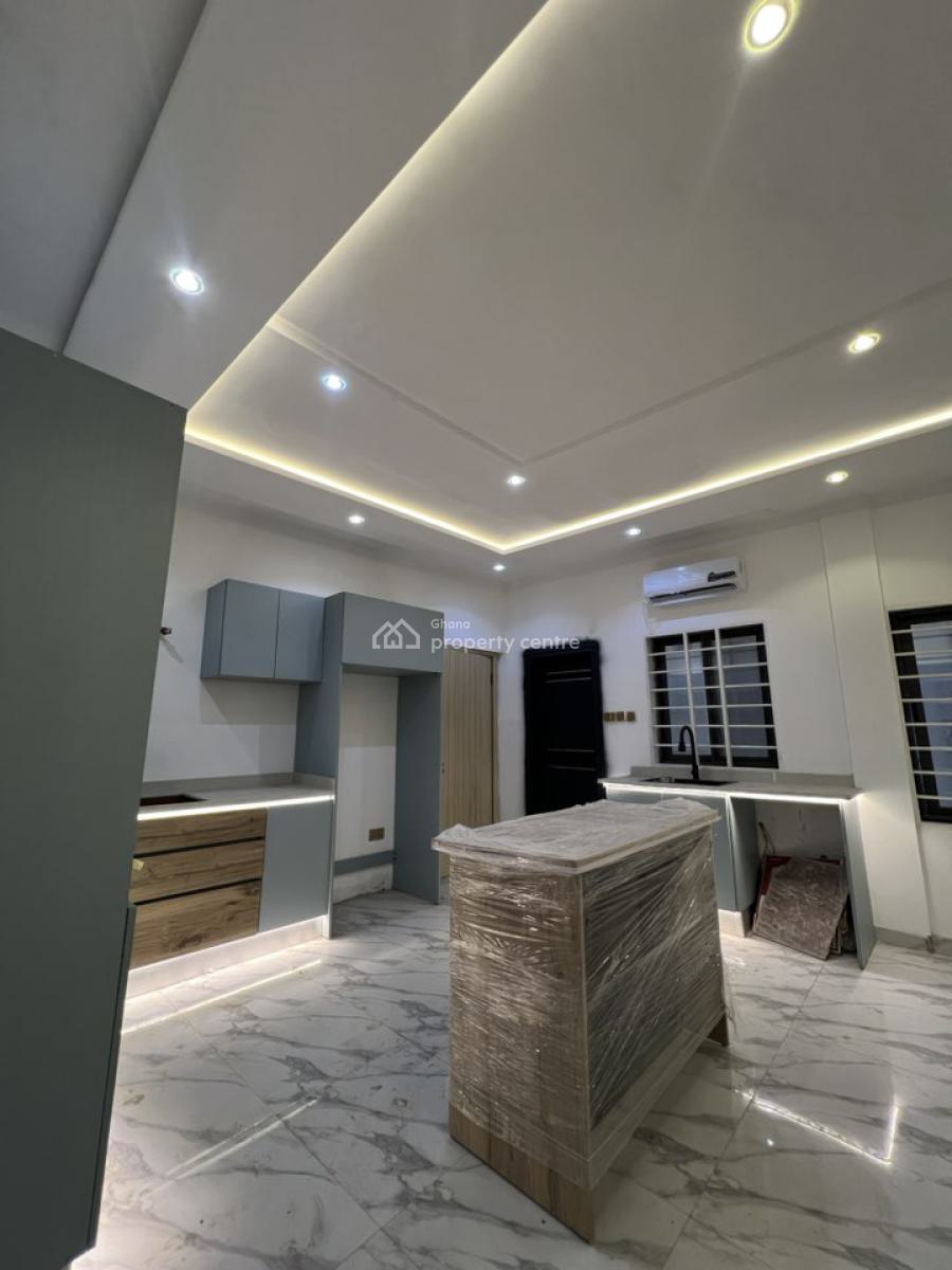 Executive Newly Built 4 Bedrooms, Ogbojo, Adenta Municipal, Accra, House for Sale