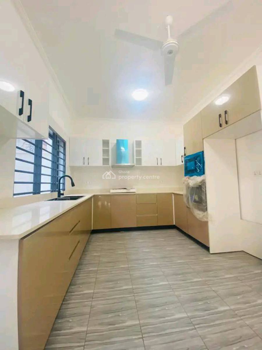 Executive 3 Bedroom, Achimota, Accra, Townhouse for Rent