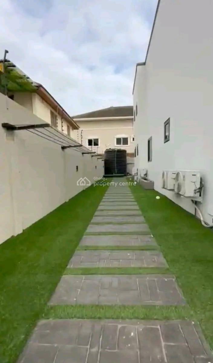 Executive 7 Bedroom, East Legon (okponglo), Accra, House for Sale