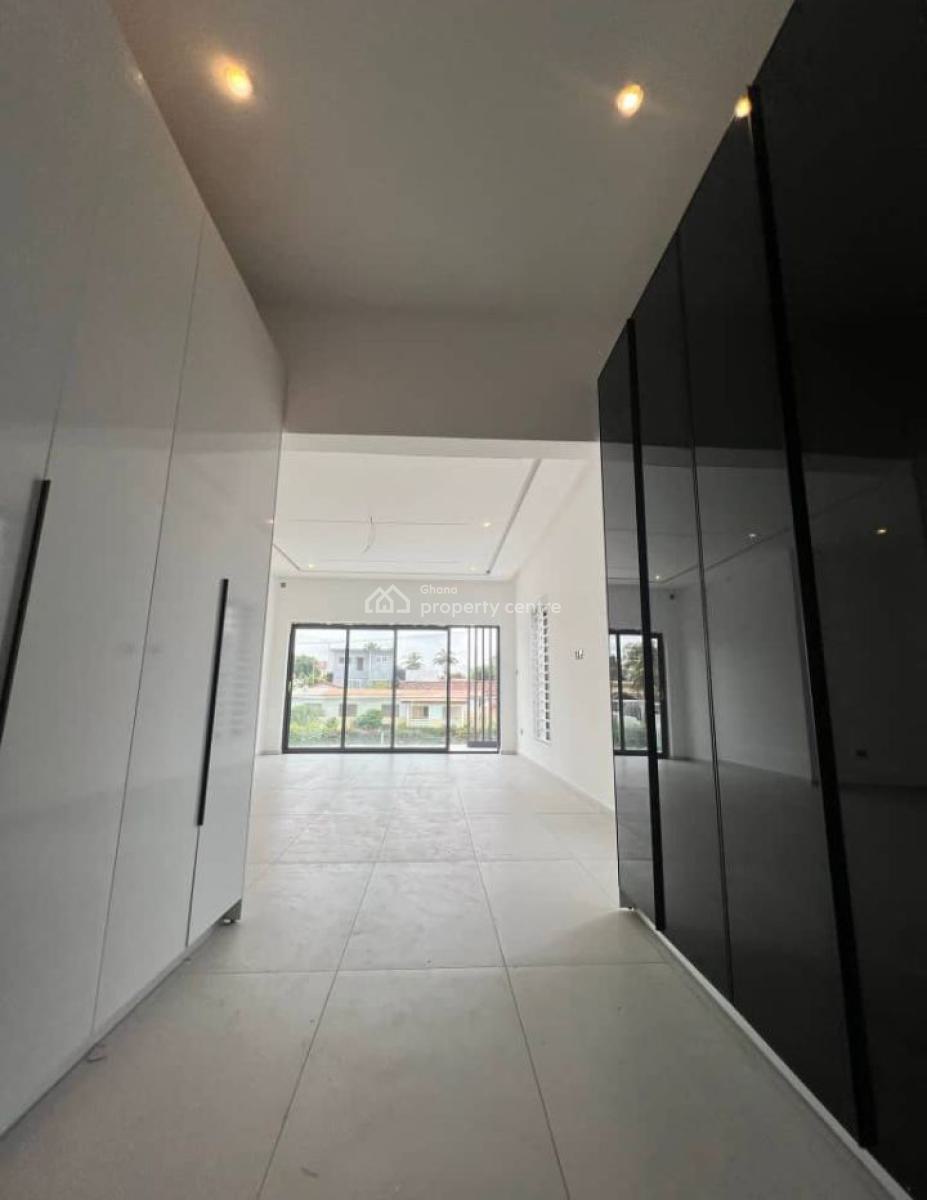 4 Bedroom, One Maid Room with Swimming Pool, Achimota, Achimota, Accra, Detached Duplex for Sale