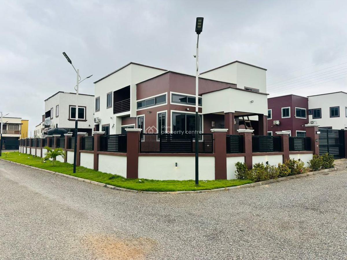 Executive Newly Built Gated Estate 4 Bedrooms, Adenta, Adenta Municipal, Accra, House for Rent