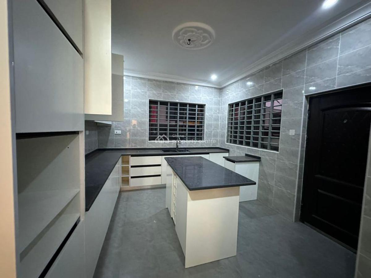 Executive Newly Built Gated Estate 4 Bedrooms, Adenta, Adenta Municipal, Accra, House for Rent