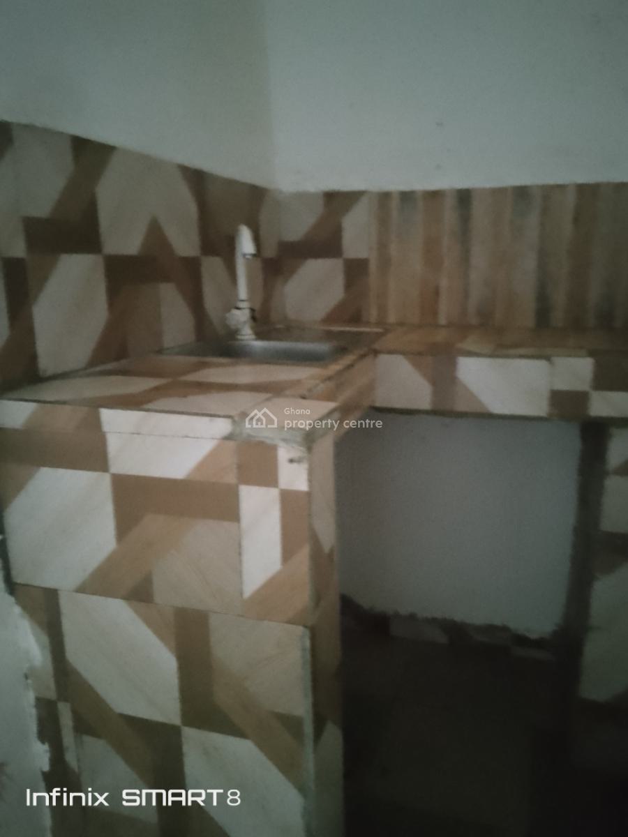 One Bedroom Self Contain, Tse Addo Container, Tse Addo, Accra, House for Rent