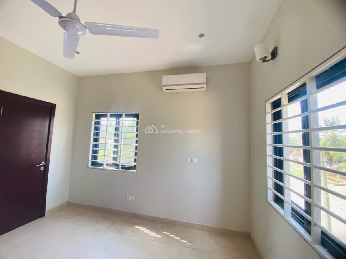 Awesome 3.5 Bedroom, North Legon Extension, Ga East Municipal, Accra, Townhouse for Sale