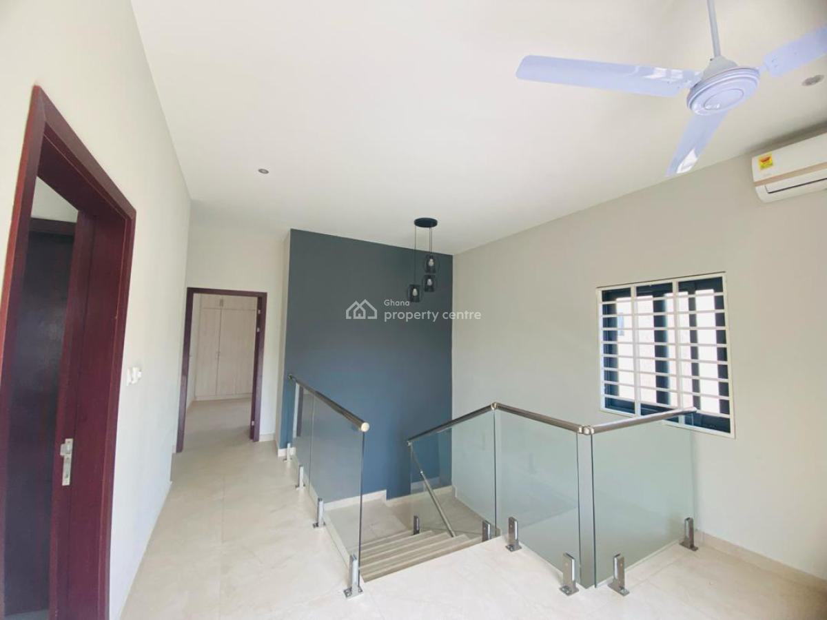 Awesome 3.5 Bedroom, North Legon Extension, Ga East Municipal, Accra, Townhouse for Sale