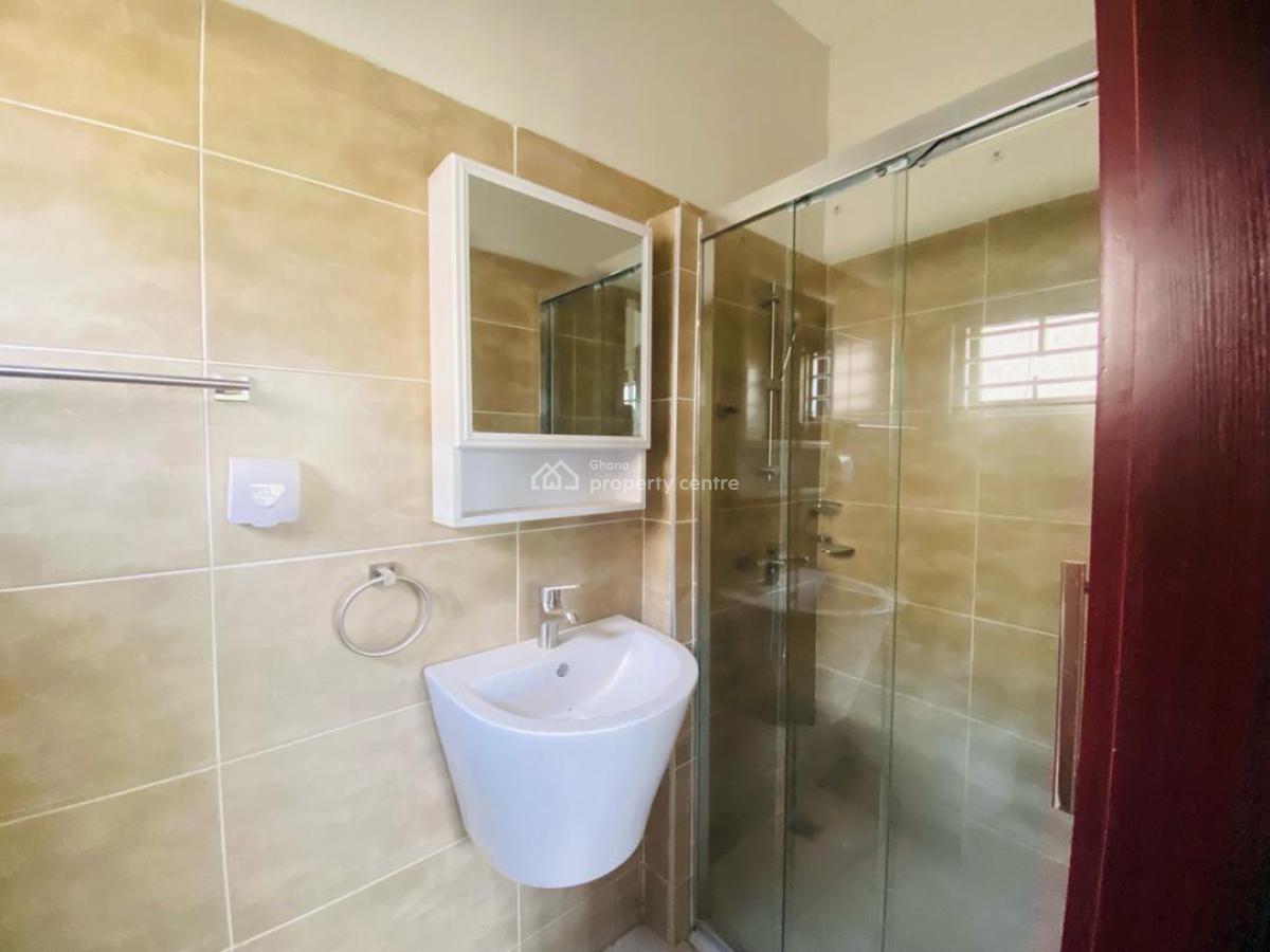 Awesome 3.5 Bedroom, North Legon Extension, Ga East Municipal, Accra, Townhouse for Sale