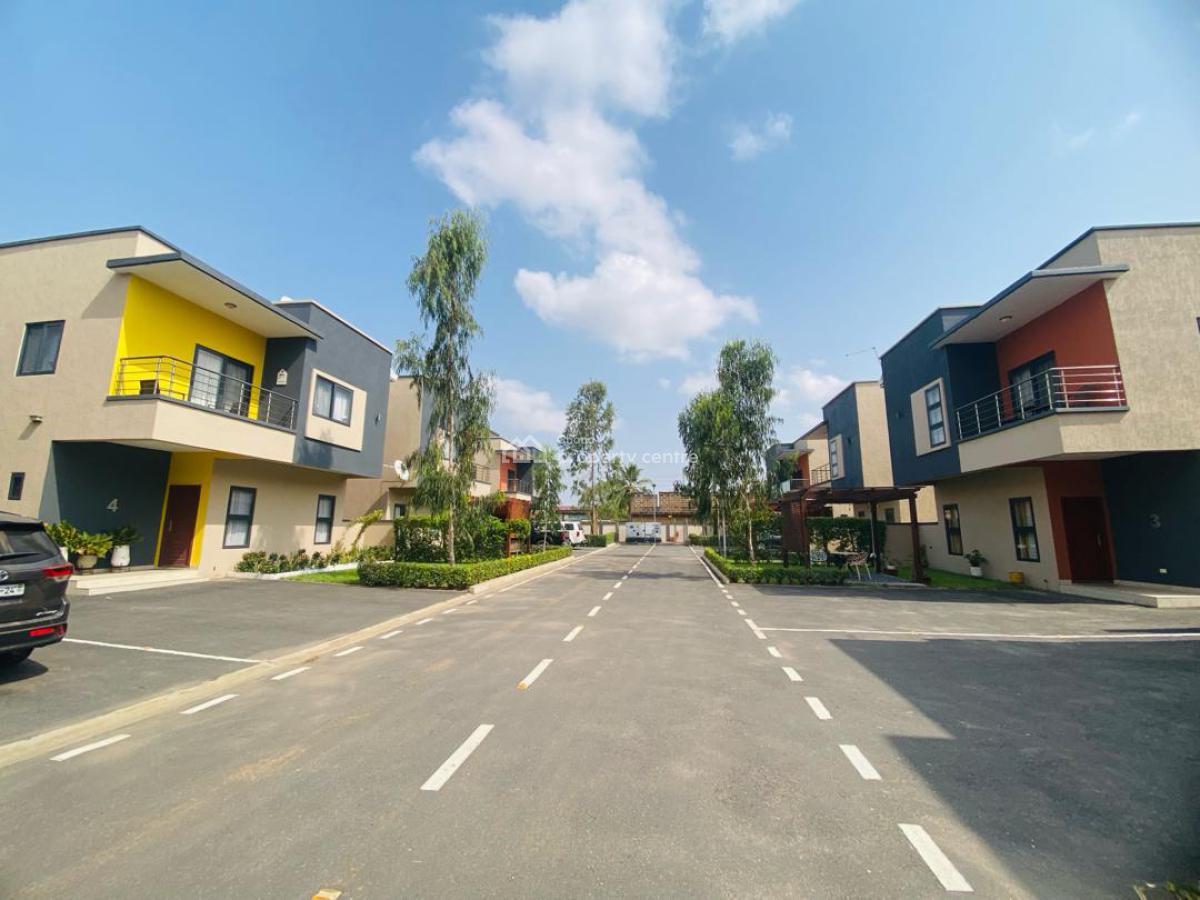 Awesome 3.5 Bedroom, North Legon Extension, Ga East Municipal, Accra, Townhouse for Sale