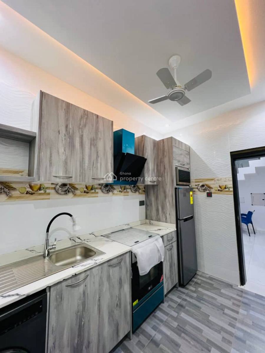 3 Bedrooms Townhouse, Nmai Dzorn, Ashaley Botwe, Adenta Municipal, Accra, Townhouse for Rent