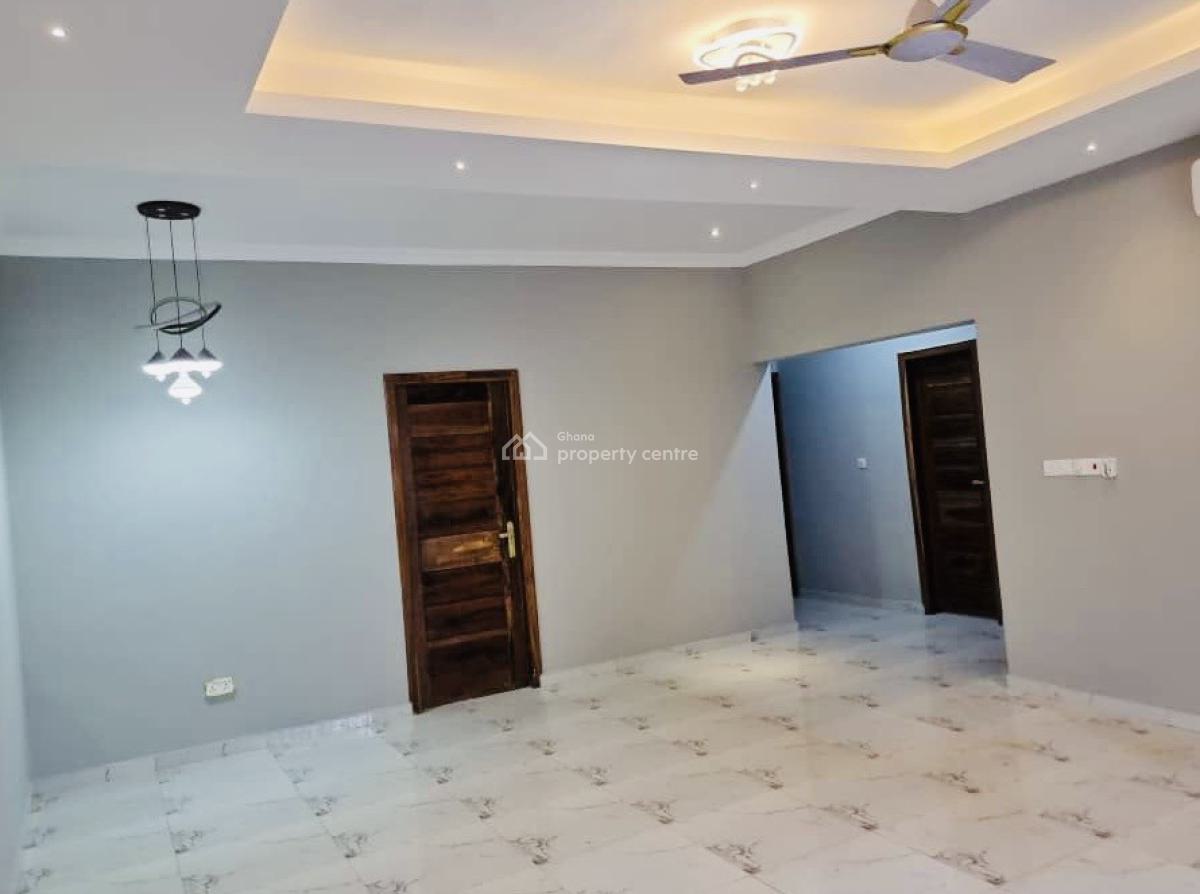 Lapaz Rascourse Luxurious 2 Bdrms, Rascourse, Lapaz, Accra, Apartment for Rent
