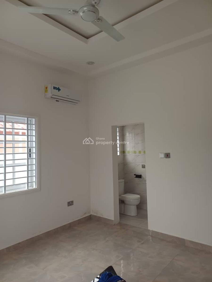Achimota Executive 2 Bedrooms House, Mile 7, Achimota, Accra, House for Sale