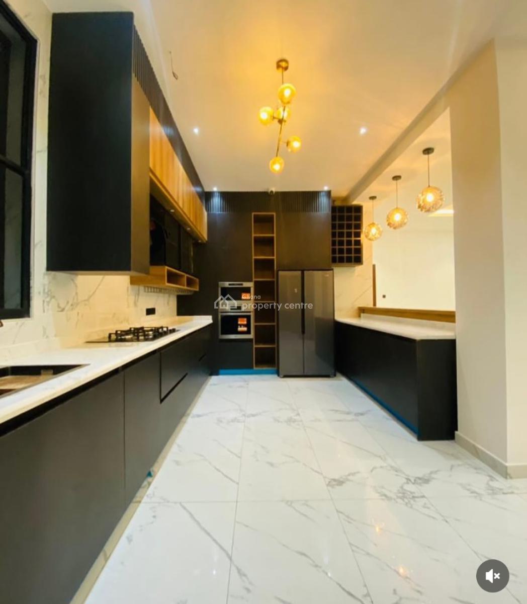Executive 4 Bedrooms, East Legon (okponglo), Accra, House for Sale