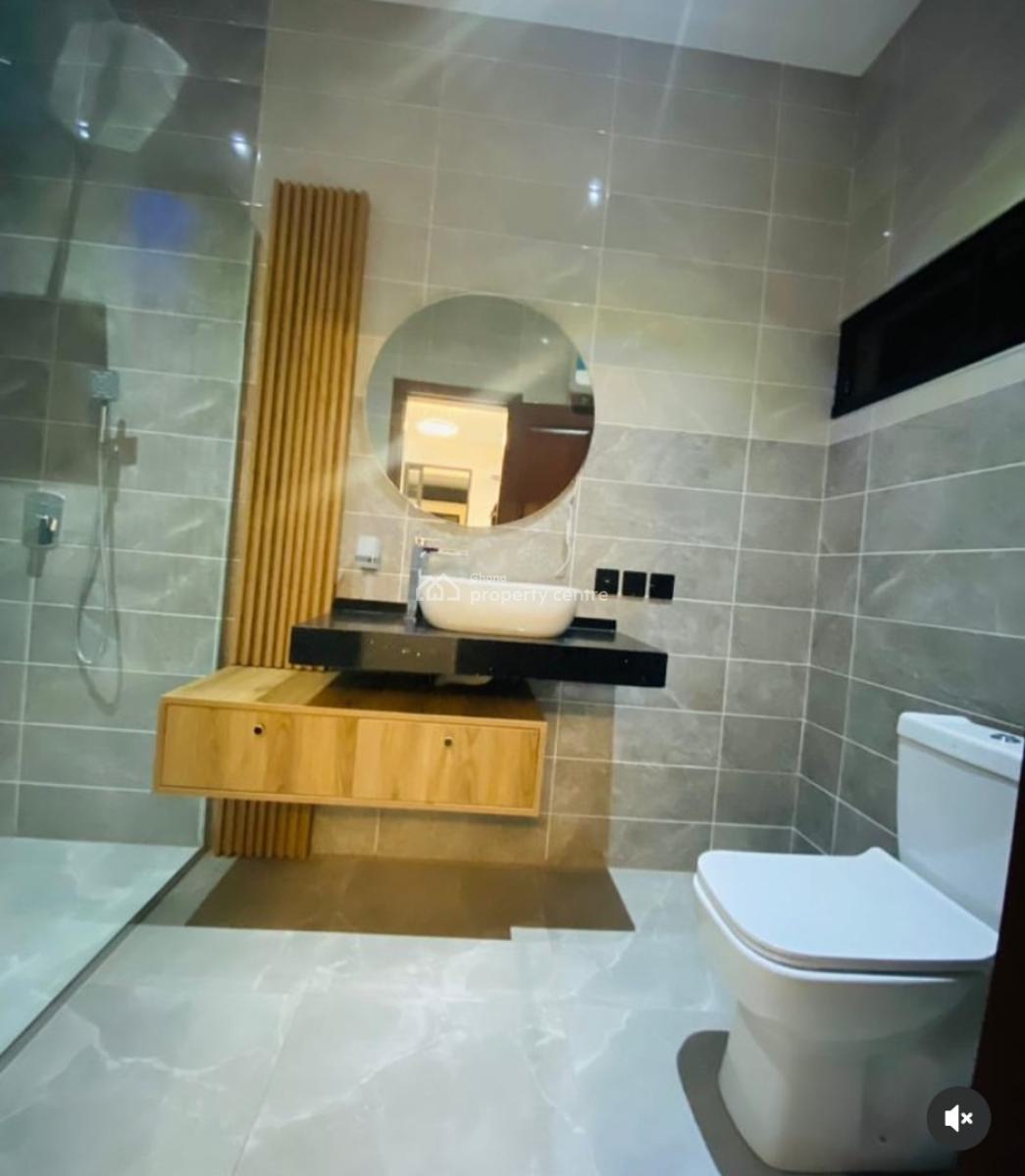 Executive 4 Bedrooms, East Legon (okponglo), Accra, House for Sale