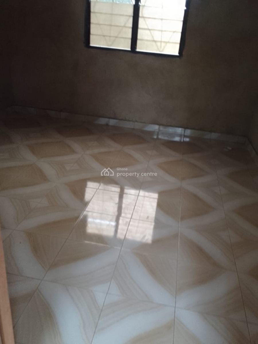 1 Bedroom Self Contained, Atonsu Aputuogya, Pentecost Junction, Kumasi Metropolitan, Ashanti, Single Room Self Contained for Rent