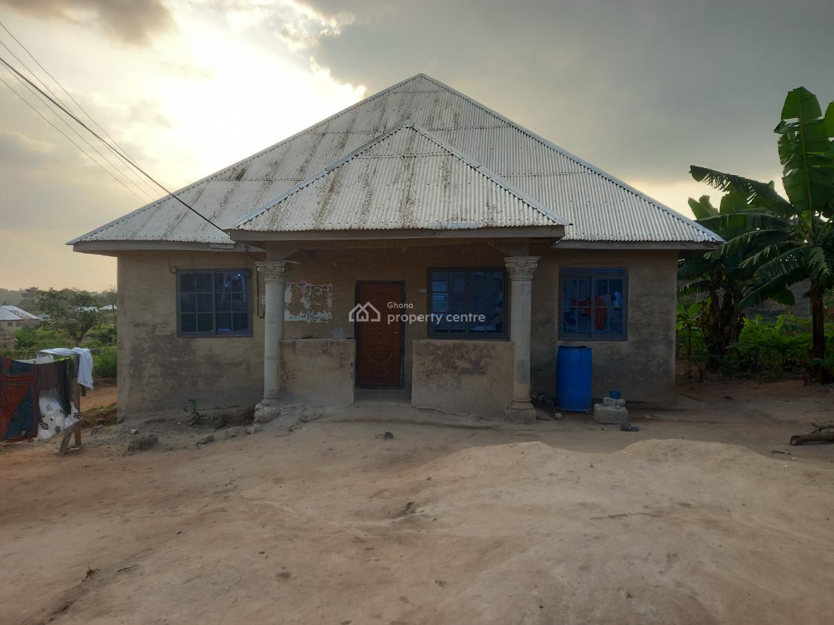 3 Bedrooms, Kona, Near Asonomaso/ Mampongteng., Kumasi Metropolitan, Ashanti, House for Sale