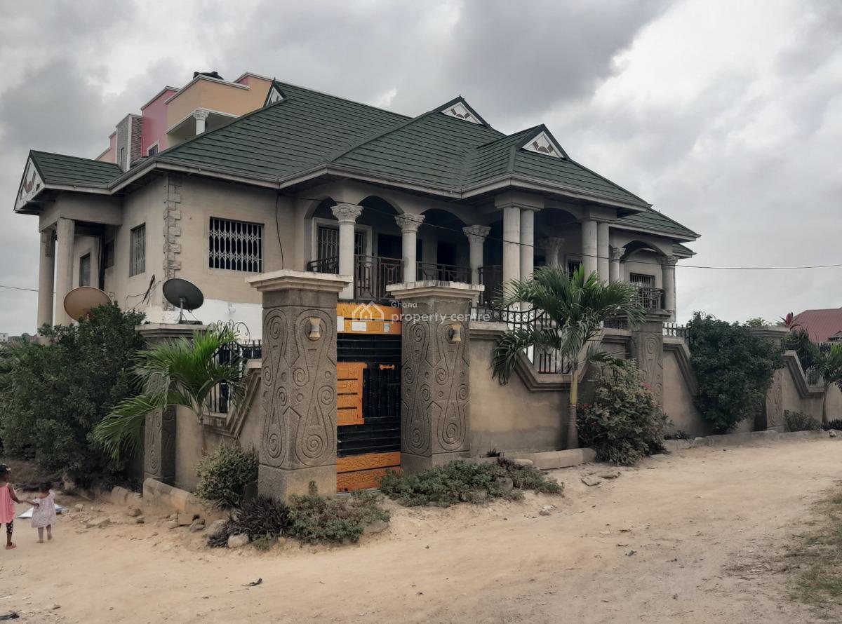 12 Bedrooms, Buobai, Near Asokore Mampong., Kumasi Metropolitan, Ashanti, House for Sale