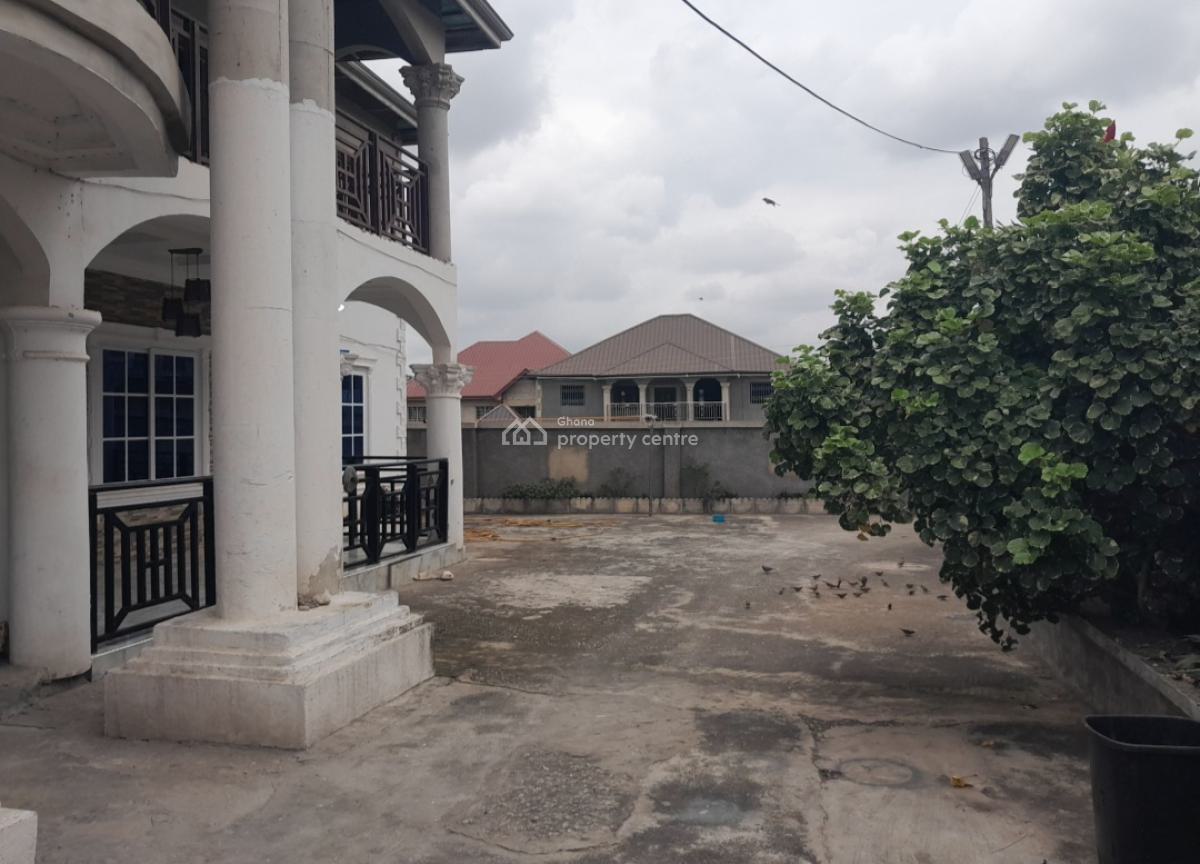 12 Bedrooms, Buobai, Near Asokore Mampong., Kumasi Metropolitan, Ashanti, House for Sale