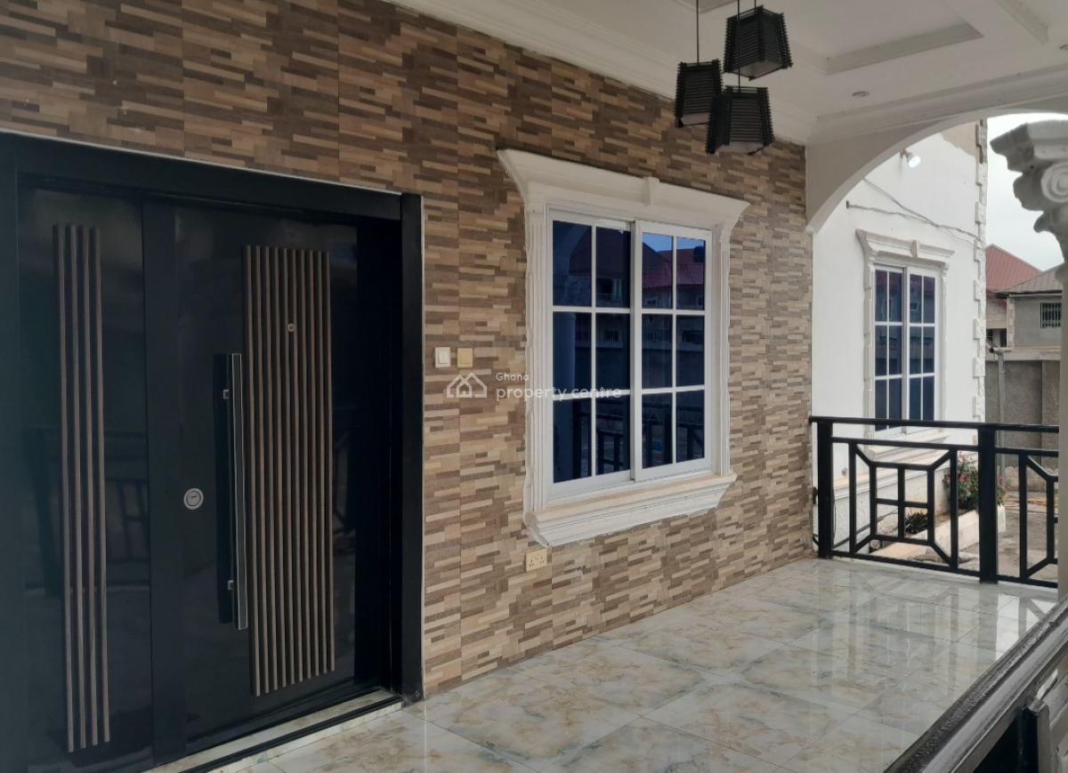 12 Bedrooms, Buobai, Near Asokore Mampong., Kumasi Metropolitan, Ashanti, House for Sale