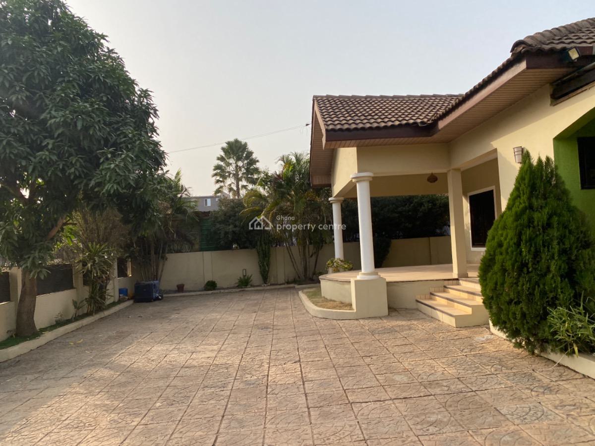 Unfurnished 3 Bedroom Bungalow with Staff Quarters & Backup Generator, Adjiringanor, East Legon, Accra, Detached Bungalow for Rent