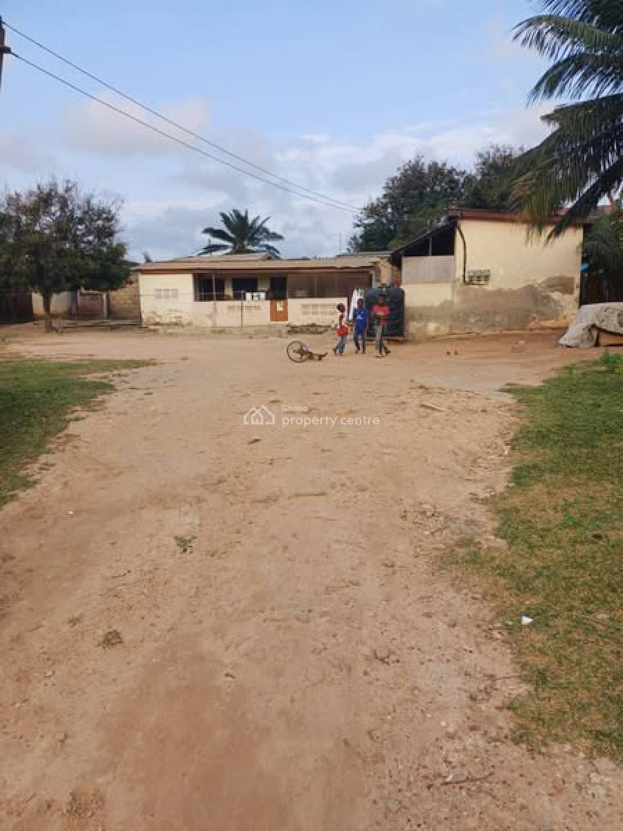 Executive Roadside Plot of Land, Achimota, Accra, Land for Sale