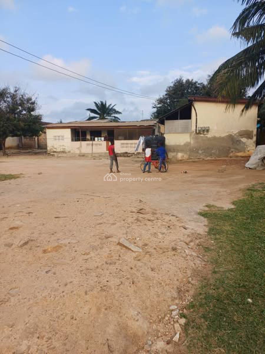 Executive Roadside Plot of Land, Achimota, Accra, Land for Sale