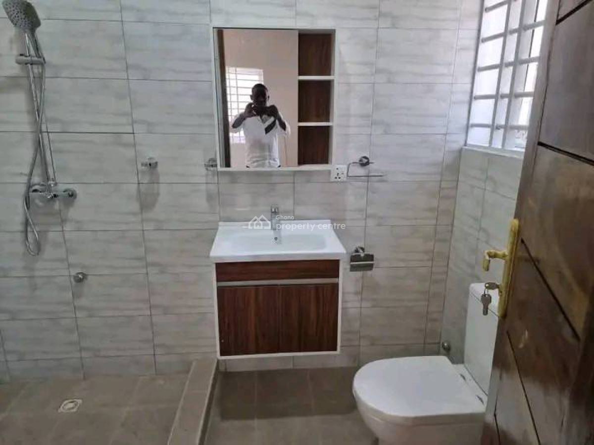 Executive Fully Furnished Gated Community 4 Bedroom, Cantonments, Accra, Townhouse for Rent