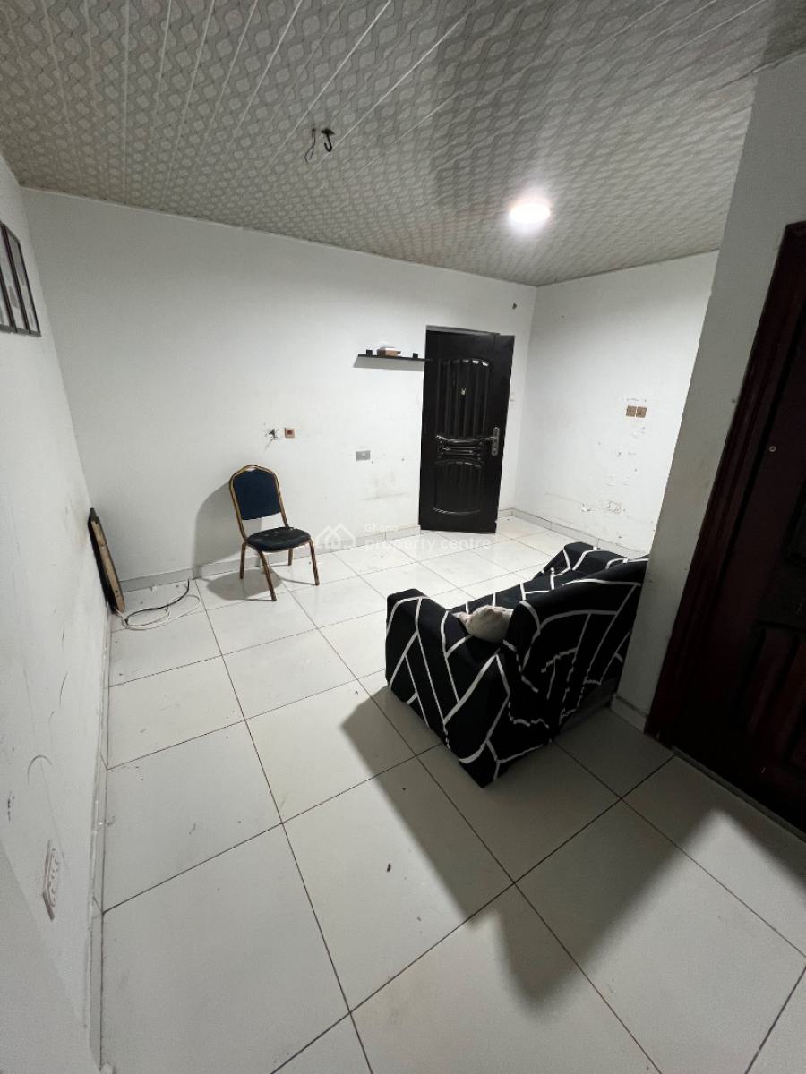 Decent Single Room, Adjiringanor, East Legon, Accra, Apartment for Rent