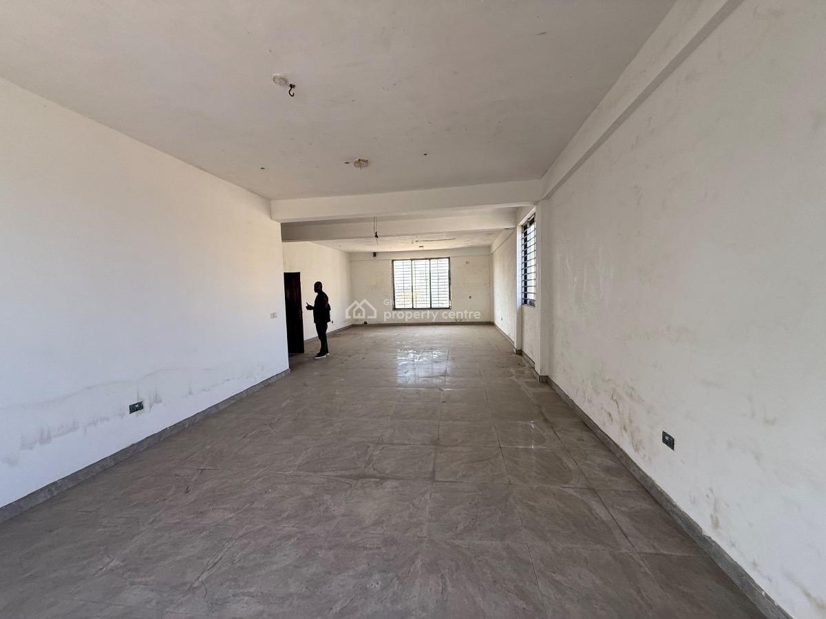 Tema Community 0ne 21 Bdrms with Office, Community 1, Community 1, Tema, Accra, Commercial Property for Rent