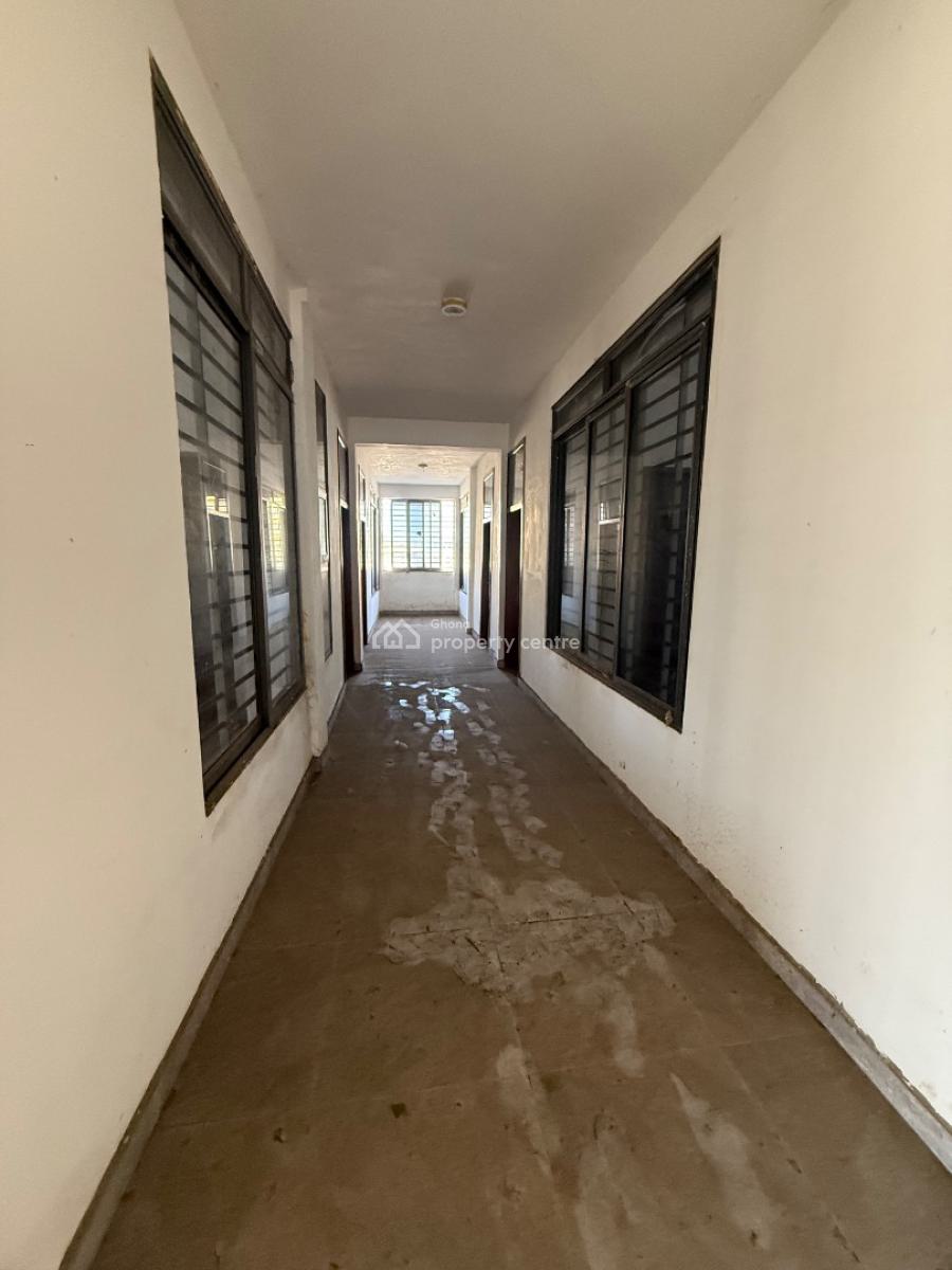 Tema Community 0ne 21 Bdrms with Office, Community 1, Community 1, Tema, Accra, Commercial Property for Rent