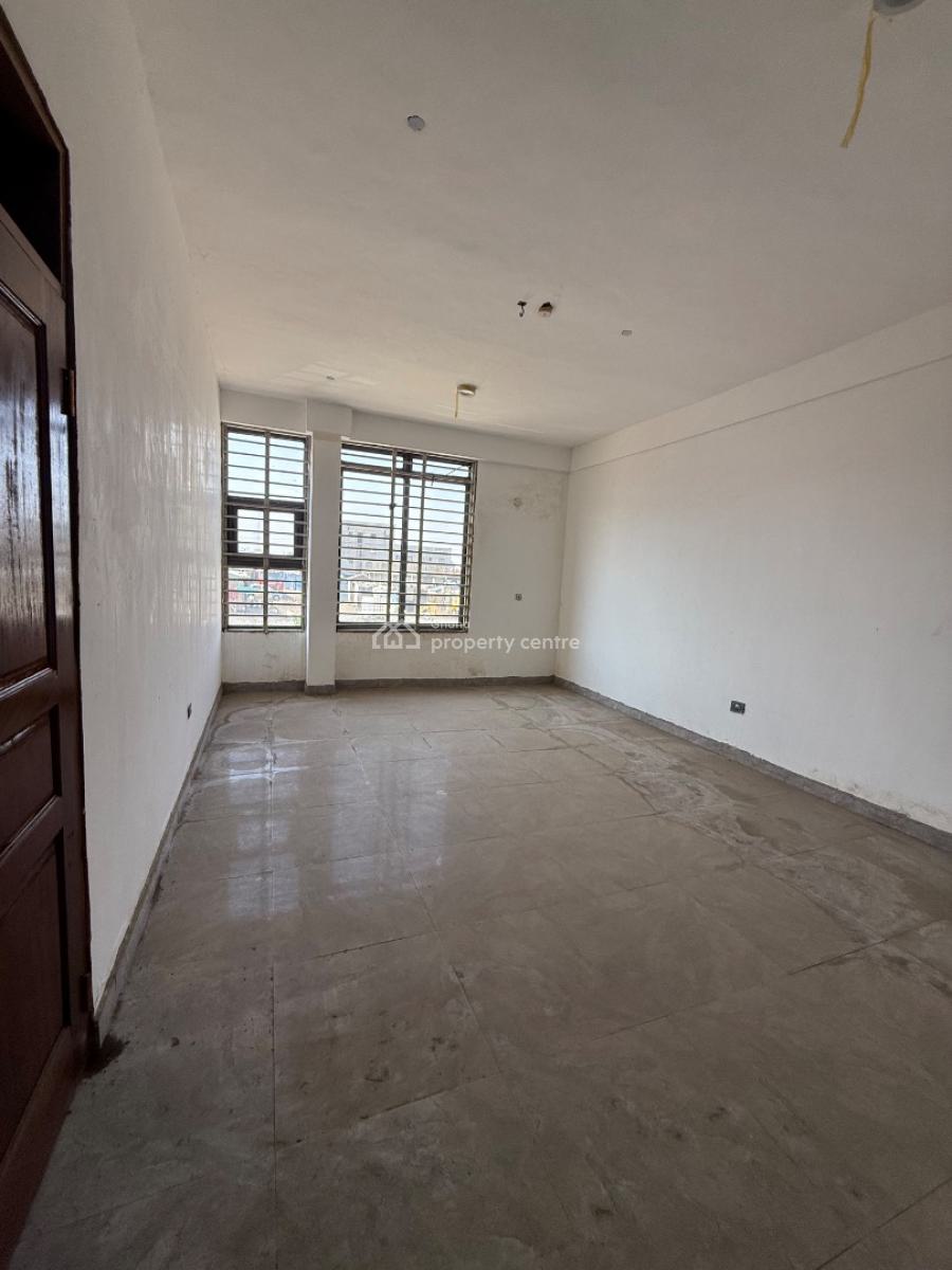 Tema Community 0ne 21 Bdrms with Office, Community 1, Community 1, Tema, Accra, Commercial Property for Rent