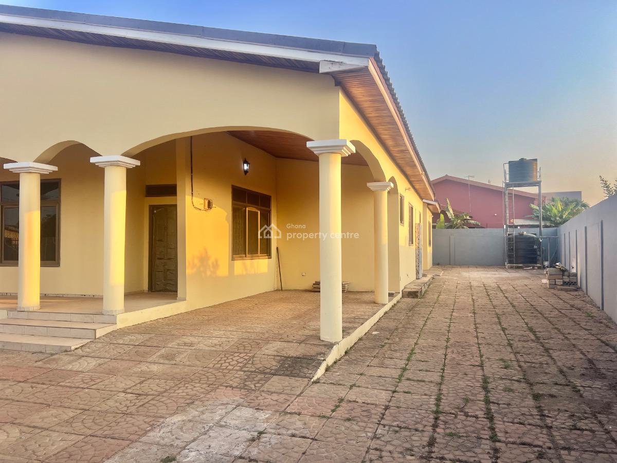 Luxury 4bedrooms House in Tema Com25, Tema Community25, Tema, Accra, House for Sale