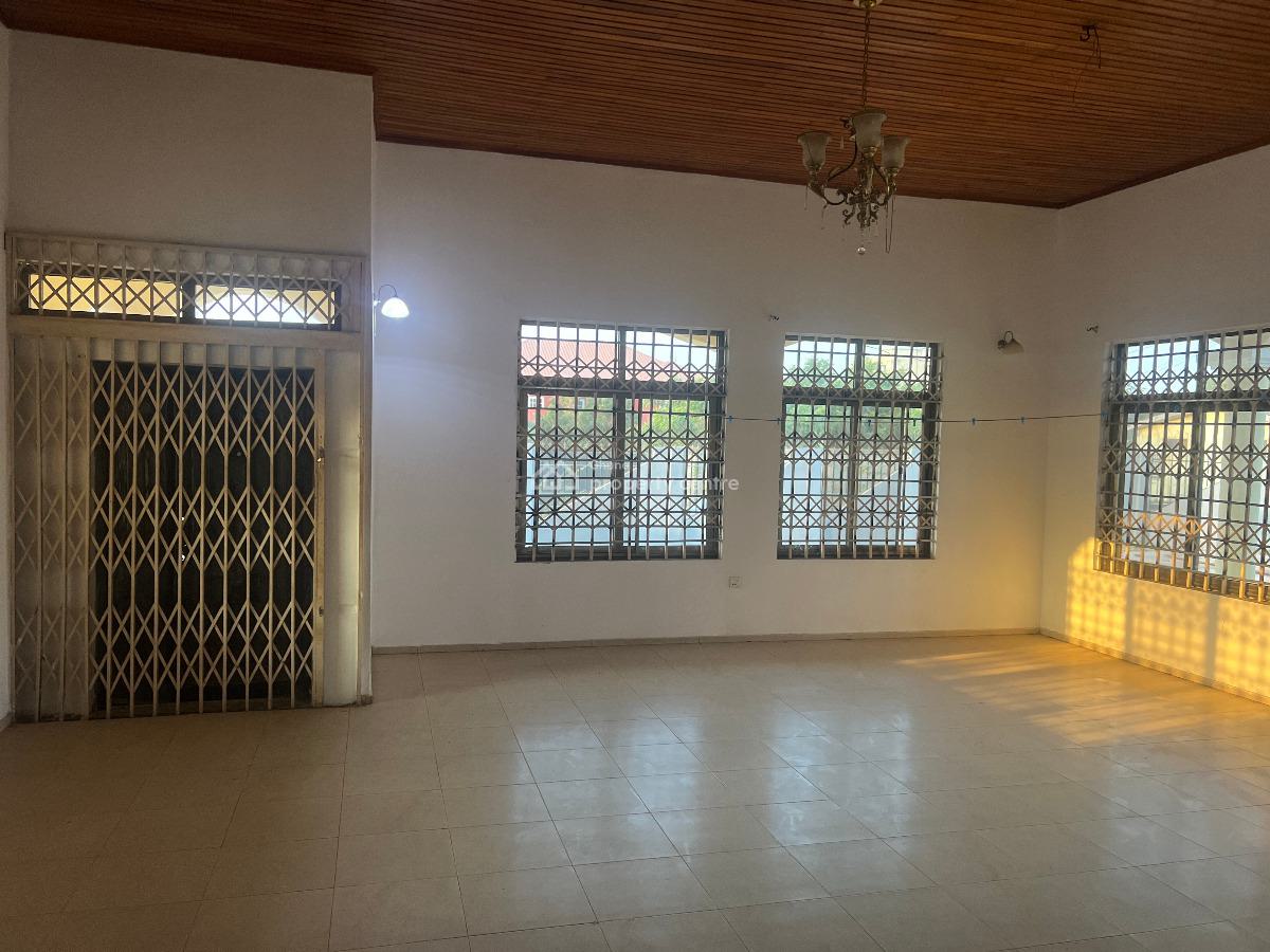 Luxury 4 Bedrooms House I, Community 25, Tema, Accra, House for Sale