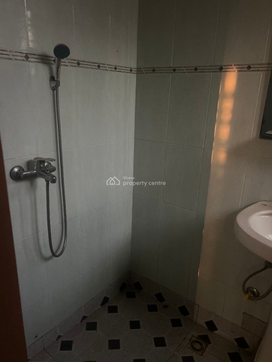 Luxury 4 Bedrooms House I, Community 25, Tema, Accra, House for Sale