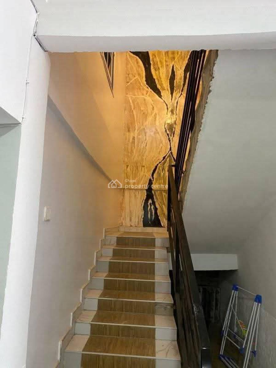 5 Bedrooms, Ejisu Kwaso., Ejisu-juaben Municipal, Ashanti, House for Sale