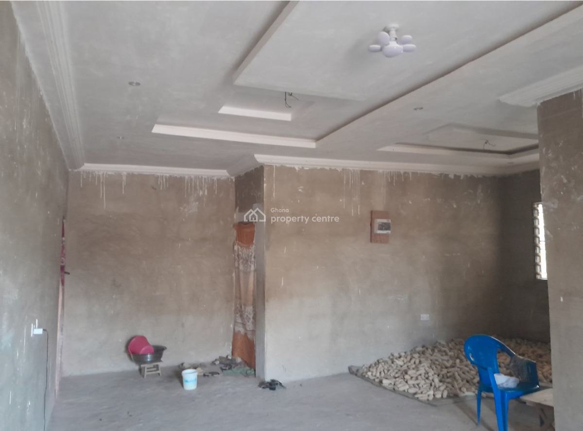 3 Bedrooms  ( Kona / Asonomaso Nkwanta., Kona, on Fawoade Mampongteng Road, Kwabre, Ashanti, House for Sale
