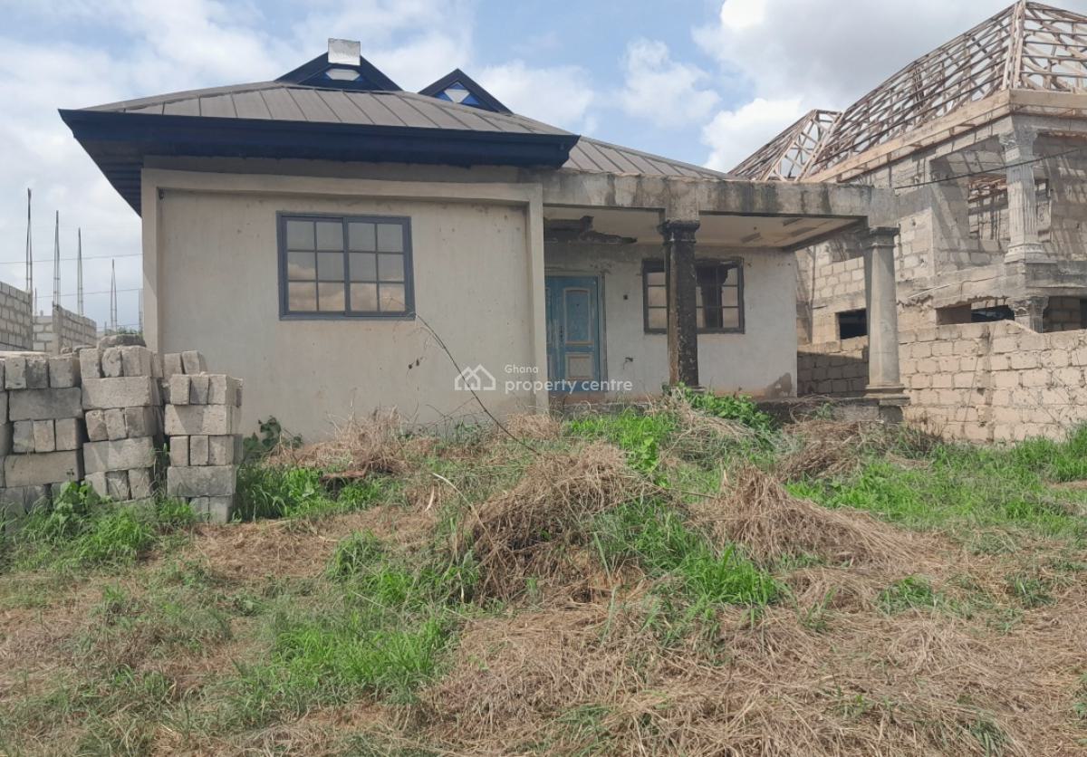 3 Bedrooms, Saaman, Near Kenyasi Bosore., Kumasi Metropolitan, Ashanti, House for Sale
