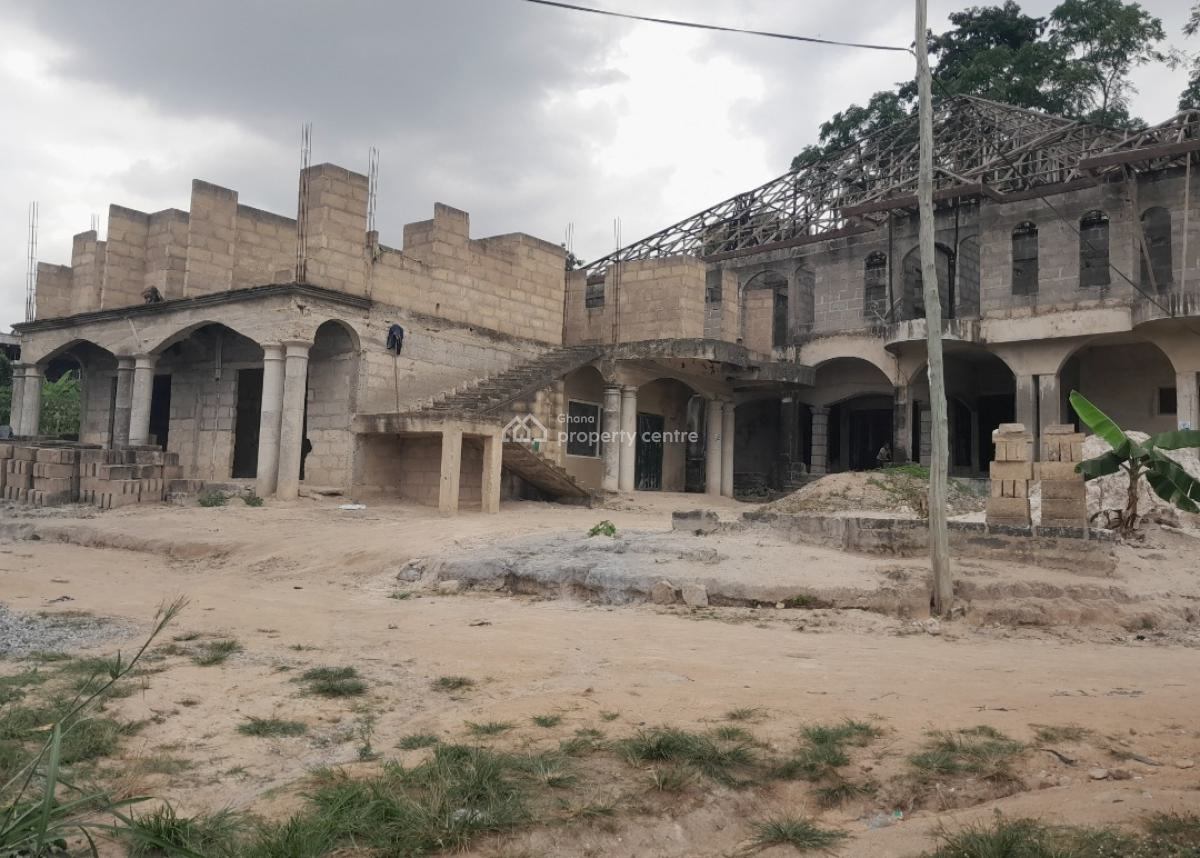26 Bedrooms House, Pakoso, Near Asokore Mampong., Kumasi Metropolitan, Ashanti, House for Sale