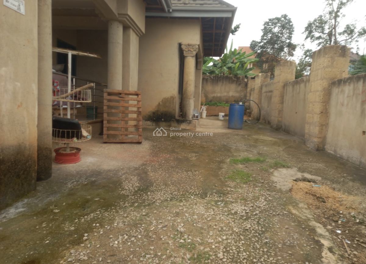 4 Bedrooms, Ahenema Kokoben, Near Santasi., Kumasi Metropolitan, Ashanti, House for Sale