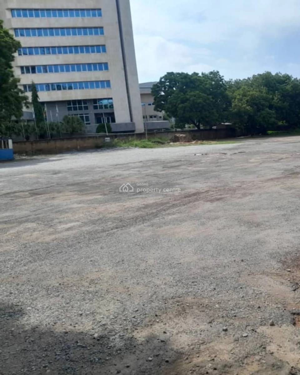 Executive 1.03 Acre of Prime Land (6 Plots Plus), Roman Ridge, Accra, Land for Sale