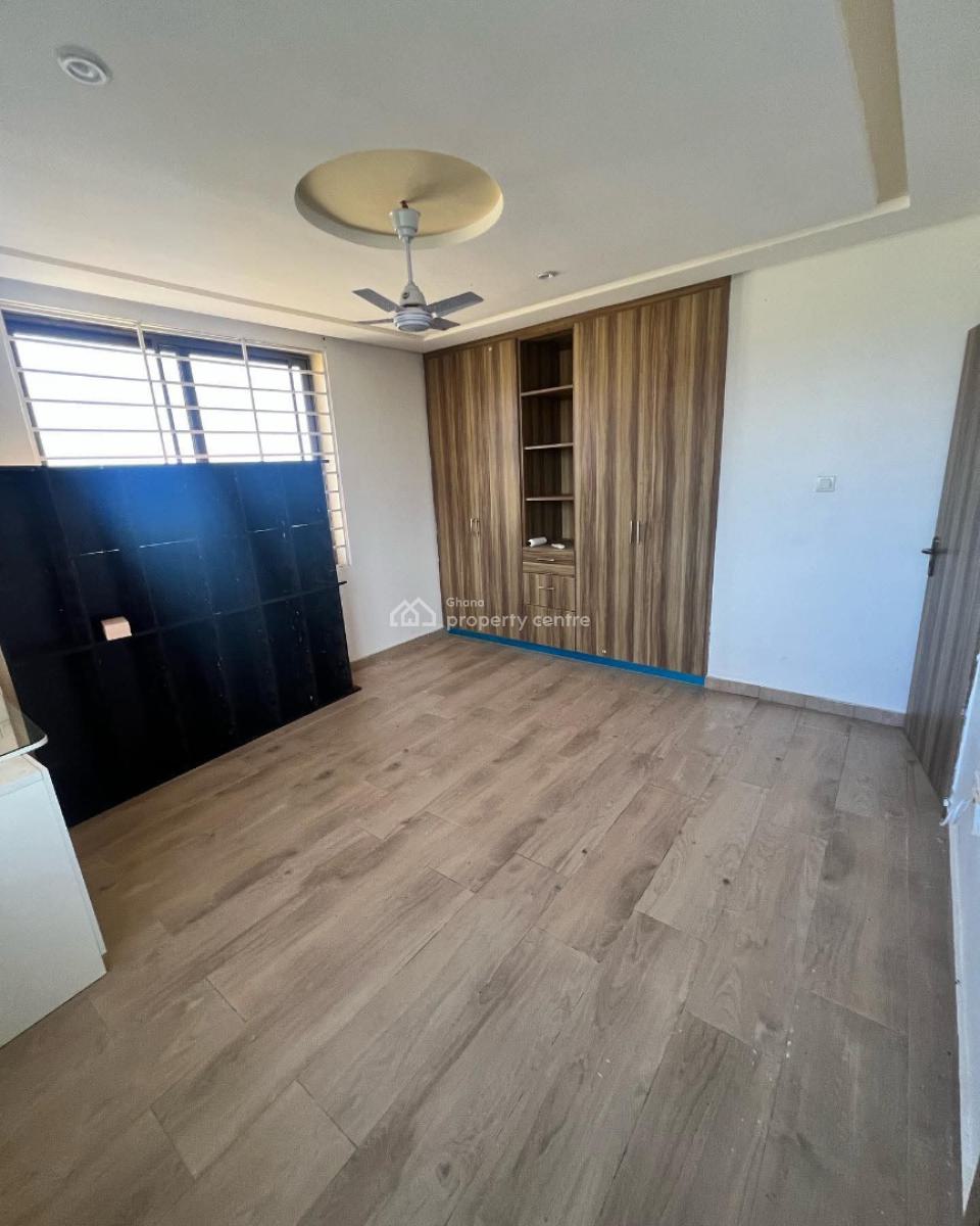Modern 2-bedroom Apartment  Lakeside Estate, Lakeside Estate, Ashaley Botwe, Adenta Municipal, Accra, Terraced Duplex for Rent