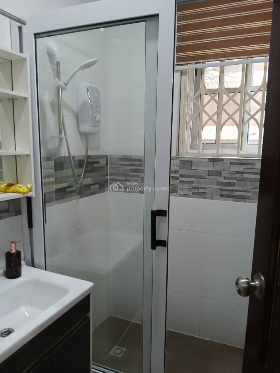 Classy 2 Bedroom Airbnb with Excellent Facilities, Pantang Junction, Adenta Municipal, Accra, Apartment Short Let