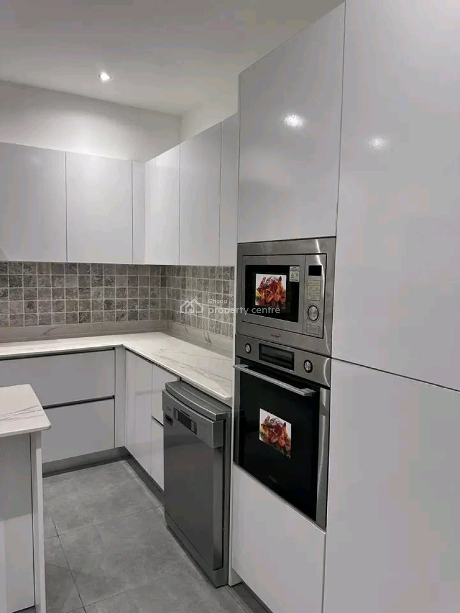 Executive Beautifully Design 2-bedroom Apartment @ Racecourse, Racecourse, Lapaz, Accra, Apartment for Rent