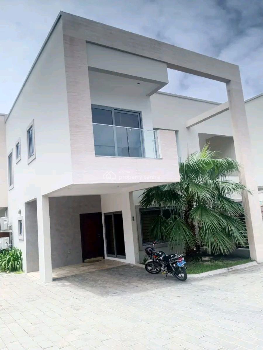 Executive 3-bedroom Townhouse+ Bq@ Cantonment, Cantonments, Accra, Townhouse for Rent