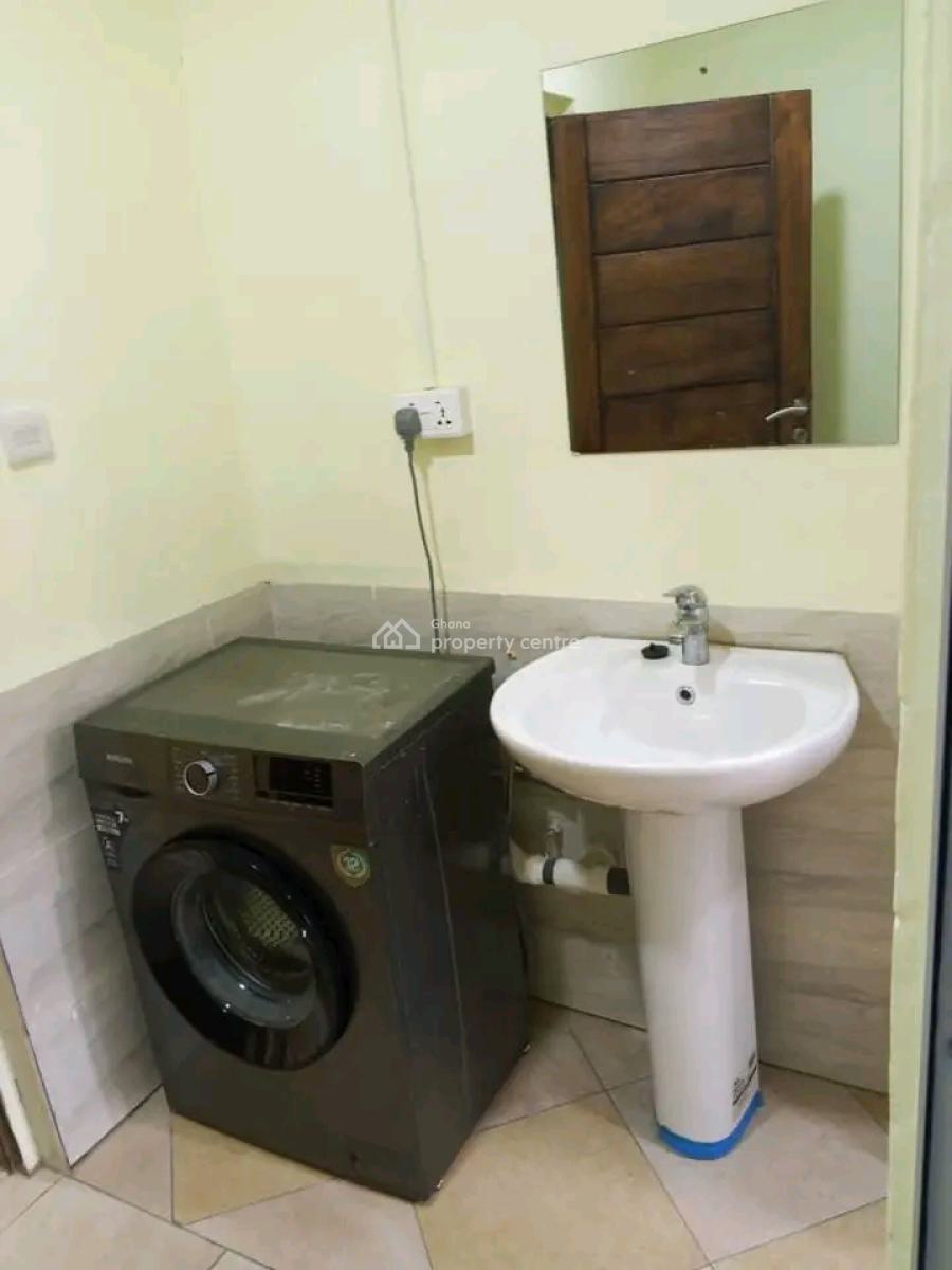 Executive 3-bedroom Apartment @ Tesano, Tesano, Accra, Apartment for Rent