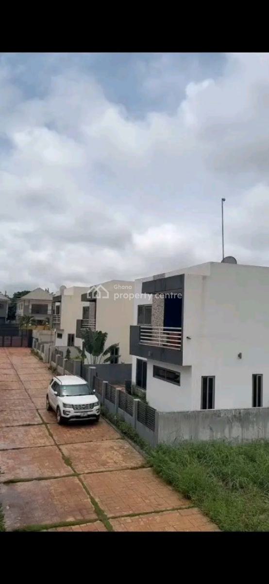 Newly Built 2-bedroom Townhouse @ North Legon, North Legon, Accra, House for Sale