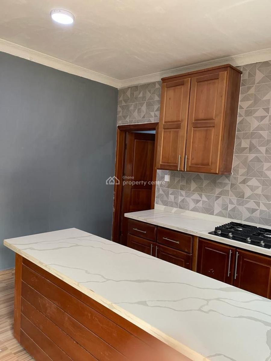 Ashorman 6 Bedrooms House, Ashorman Estate, Ga East Municipal, Accra, House for Sale