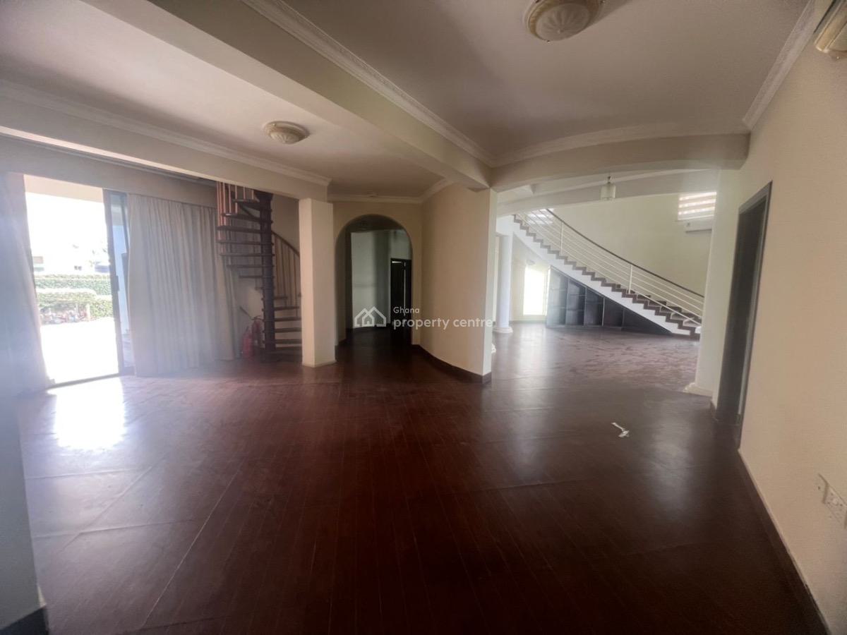 Cantonments 6 Bedrooms House, Au Village, Cantonments, Accra, House for Sale