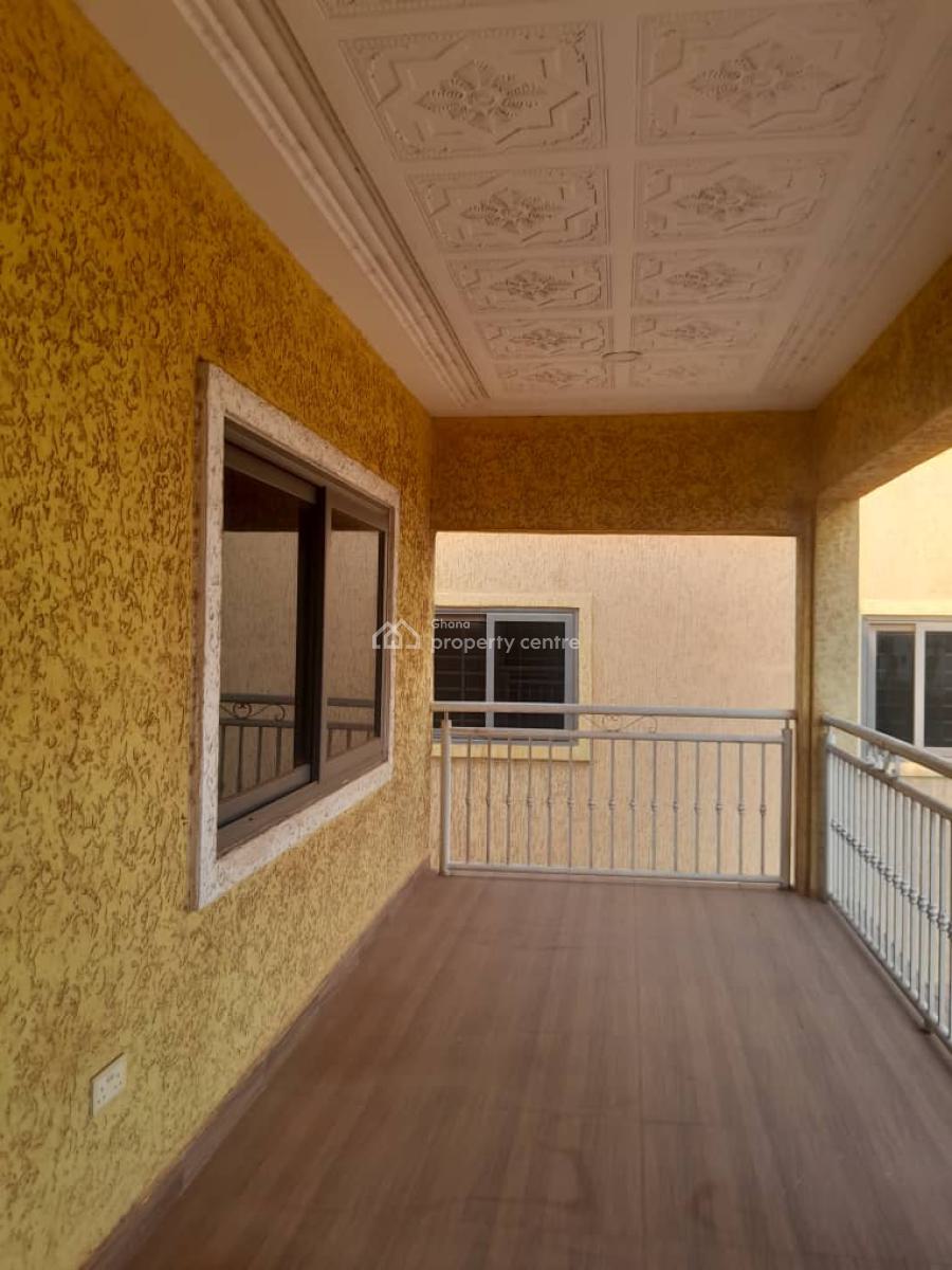 Executive 3 Bedrooms, Oyarifa, La Nkwantanang Madina Municipal, Accra, Townhouse for Rent