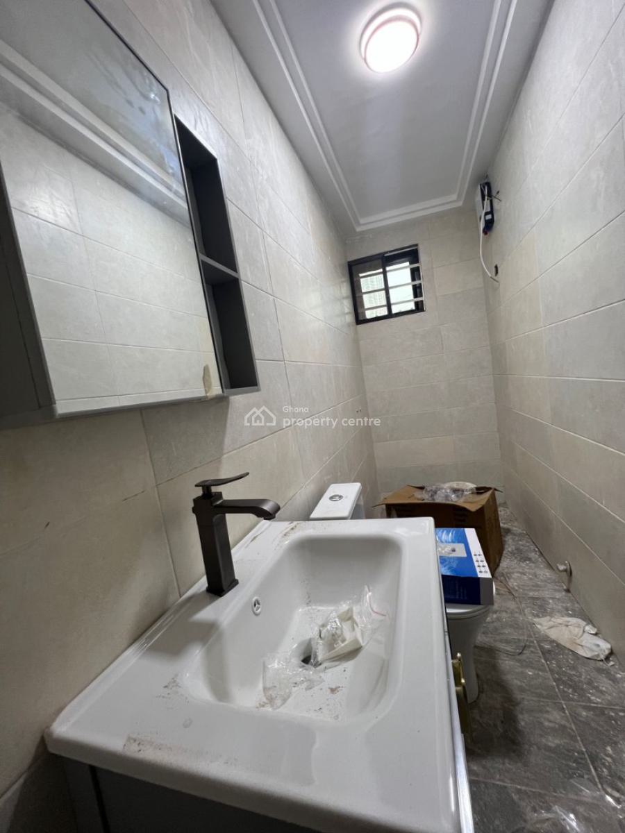 3 Bedrooms House, Oyarifa, La Nkwantanang Madina Municipal, Accra, Detached Bungalow for Sale