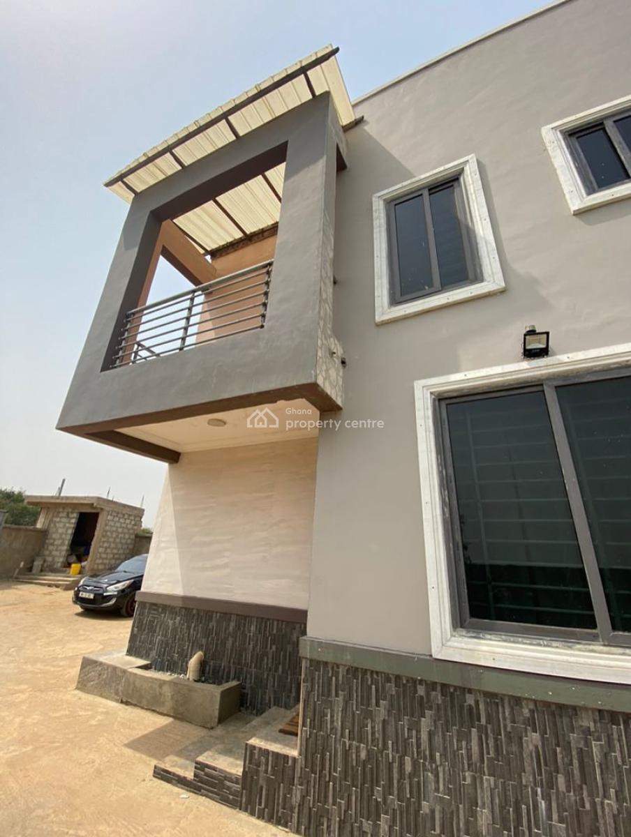 Executive Furnished 4 Bedroom, Teshie New Town, Accra, Townhouse for Sale